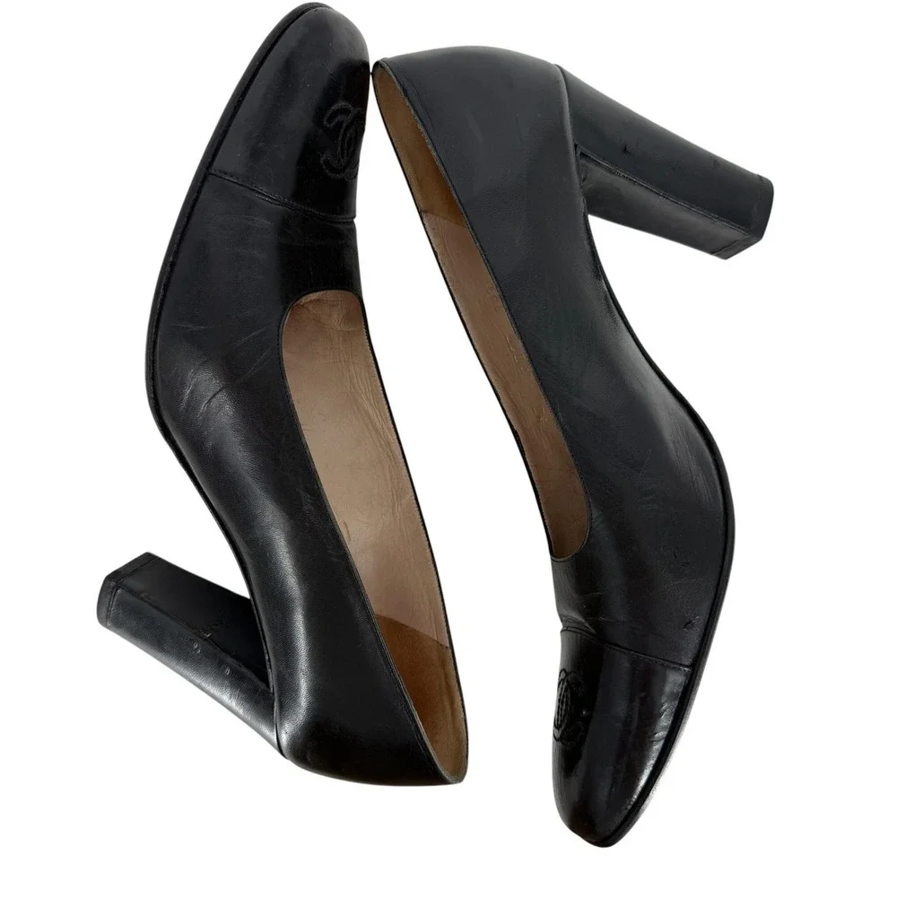Chanel Black Leather Pump Heels